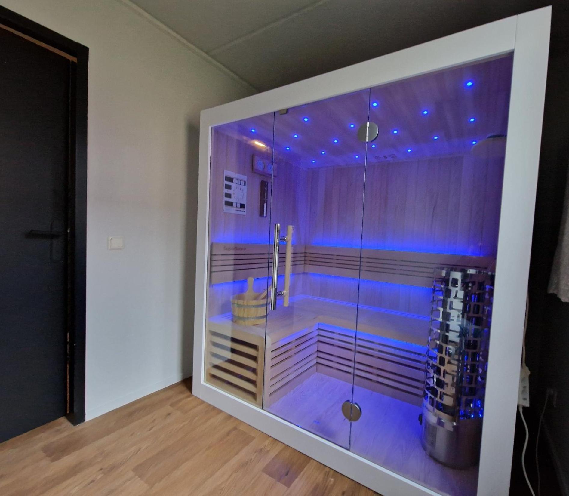 Luxe Vakantiehuisje - Sauna - Natuur - Strand Ewijk Eksteriør billede